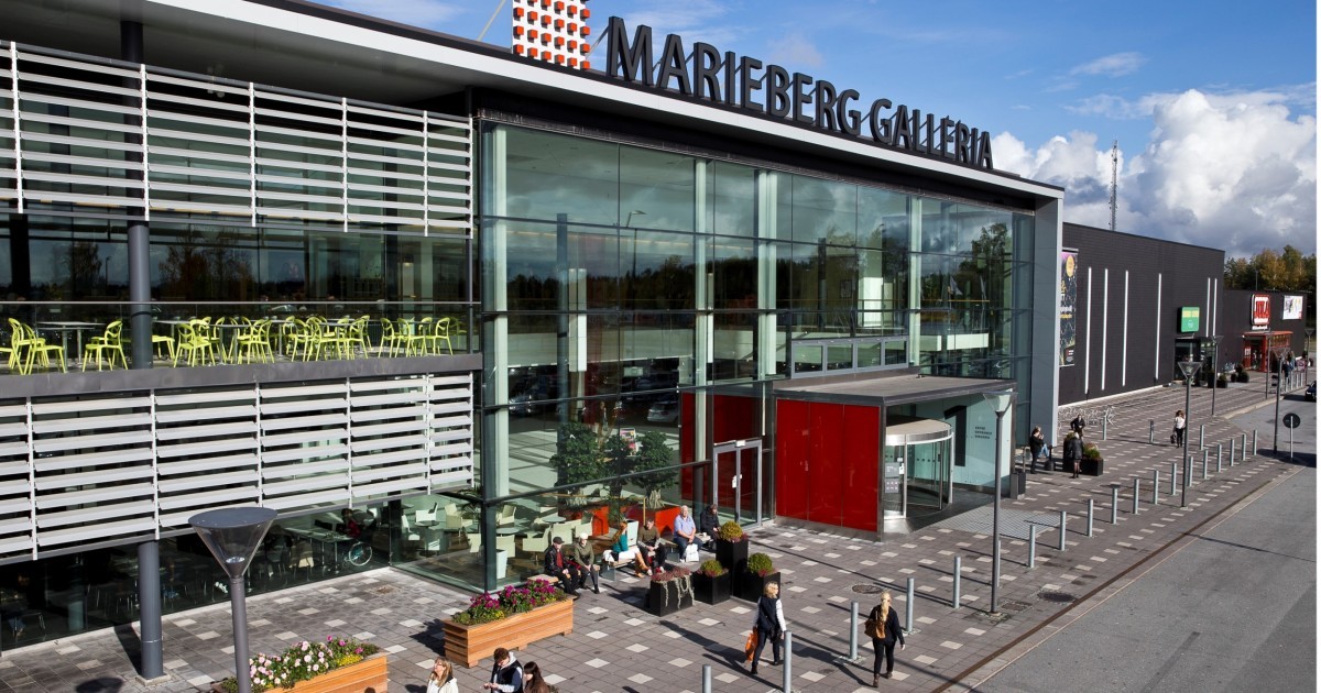 TWO STORE OPENINGS IN MARIEBERG GALLERIA IN ÖREBRO Steen & Strom